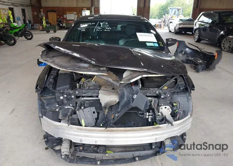 2015 Chrysler 200 S z USA, uszkodzony, nr VIN 1C3CCCBB7FN709478